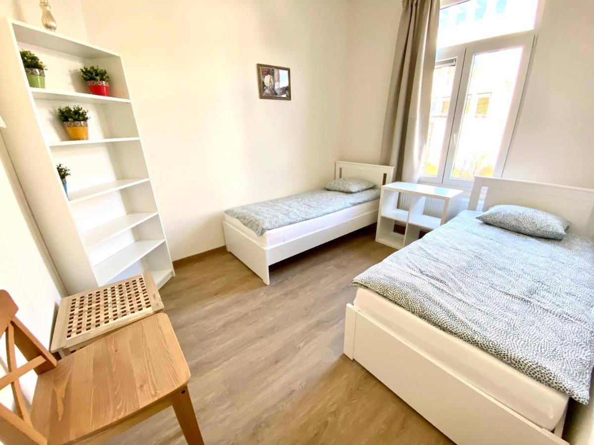 אנטוורפן Сarnot Apartments Zoo Area מראה חיצוני תמונה