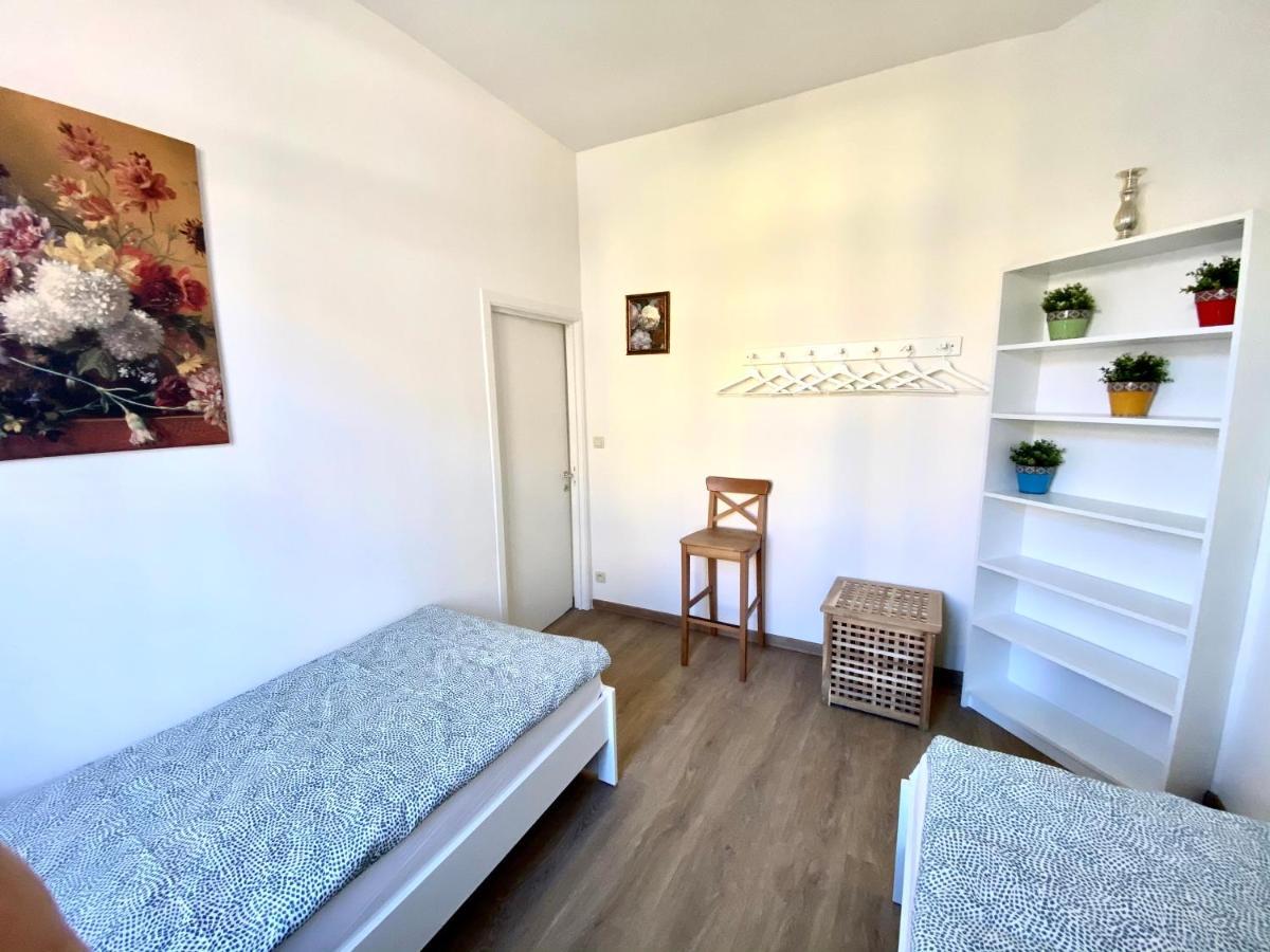 אנטוורפן Сarnot Apartments Zoo Area מראה חיצוני תמונה