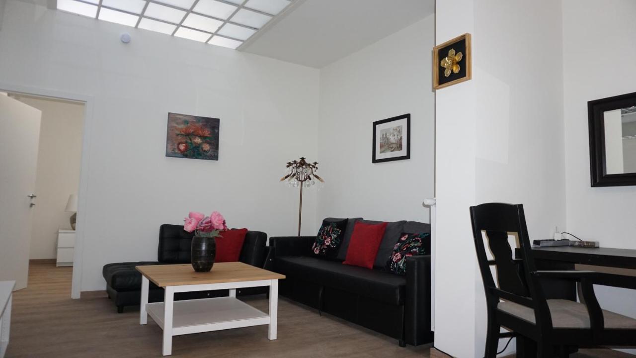 אנטוורפן Сarnot Apartments Zoo Area מראה חיצוני תמונה