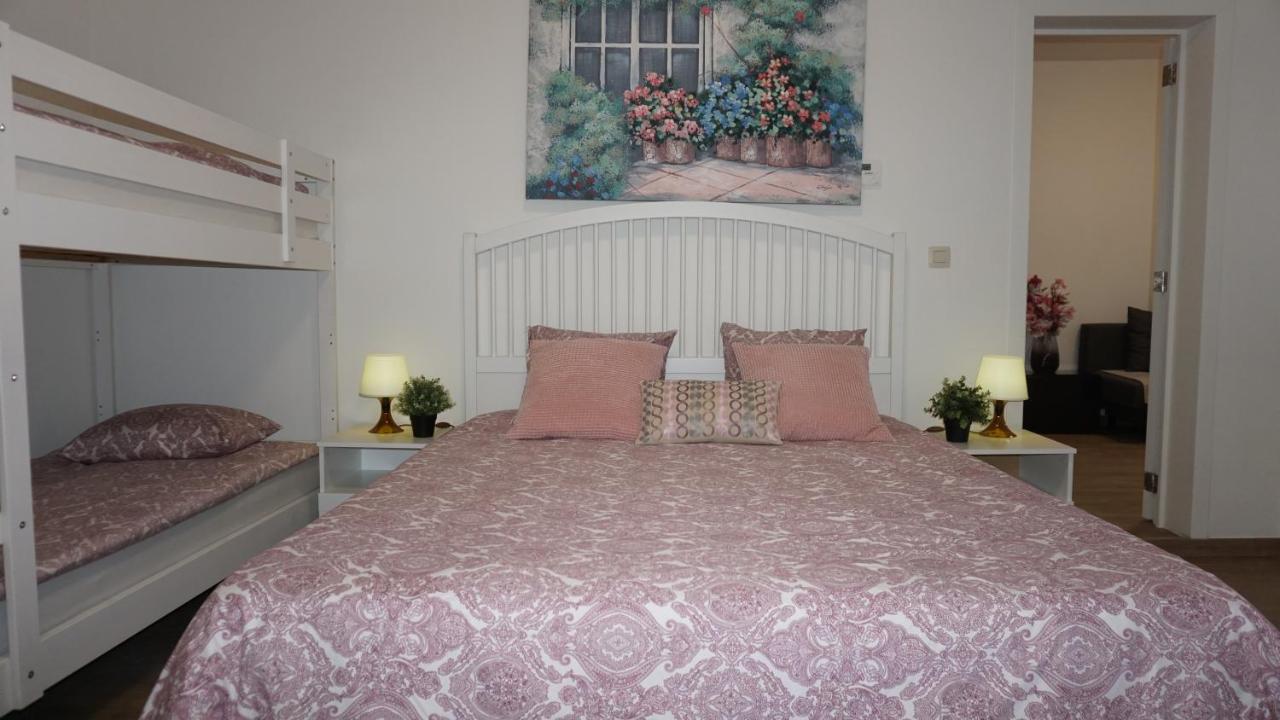 אנטוורפן Сarnot Apartments Zoo Area מראה חיצוני תמונה
